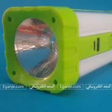 نمای جلویی چراغ کمپینگ خورشیدی